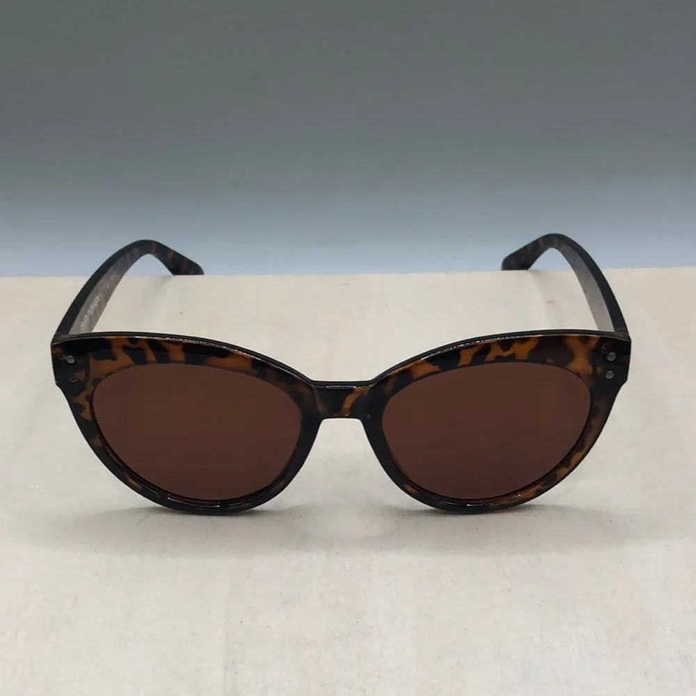 Saint Owen x CURATEUR Wylde Tortoise Shell Sunglasses Brown Cat Eye